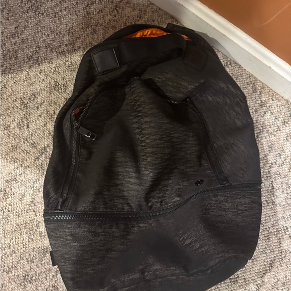 Lululemon City Adventure Backpack
Aqueous Ikat Jacquard Black Highlander - Picture 4 of 4